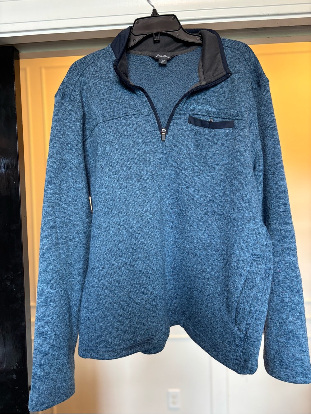 Eddie Bauer Men's Heathered Blue Half-Zip Pullover Sweater